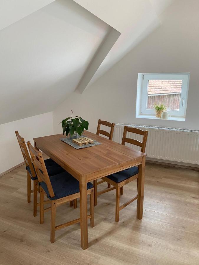 Helle 2 Zi. Wohnung Naehe Flughafen Muenchen Haimhausen  Екстериор снимка