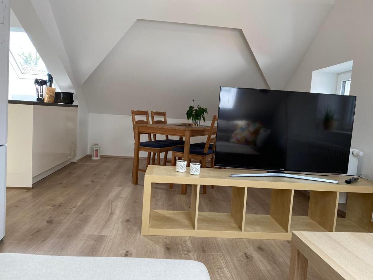 Helle 2 Zi. Wohnung Naehe Flughafen Muenchen Haimhausen  Екстериор снимка
